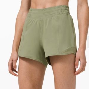 Lululemon hotty hot HR short, 4”, lined